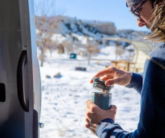 Octaroma Lungo Amber Yellow cestovní termohrnek 300 ml (6)