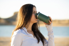 Octaroma Lungo Pomona Green cestovní termohrnek 300 ml (4)