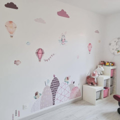 Inspio Samolepky na zeď - Kopce a balóny v růžovém Arch 100 × 130 cm (1690)