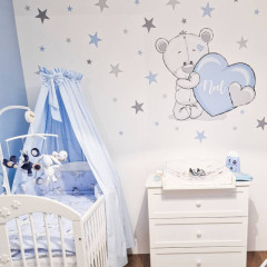 Inspio Samolepky do dětského pokoje - Medvídek s hvězdami v modré barvě v. 76 x š. 90cm + hvězdy