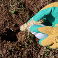 Pachový ohradník proti krtkům - 250 ml (2)